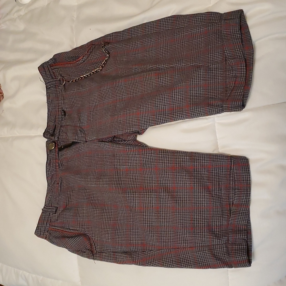 Size 5 long shorts low-rise